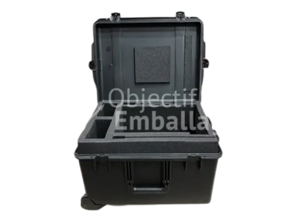 Valises, bacs et conteneurs métalliques